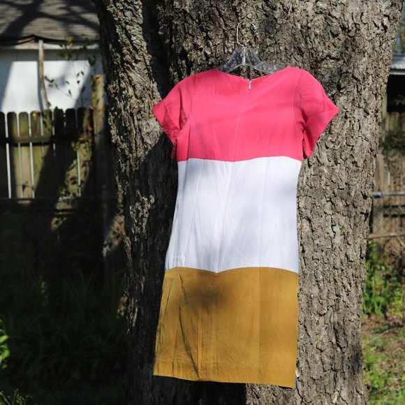 Britt Ryan | Vintage Inspired Dress - Picture 3 of 6